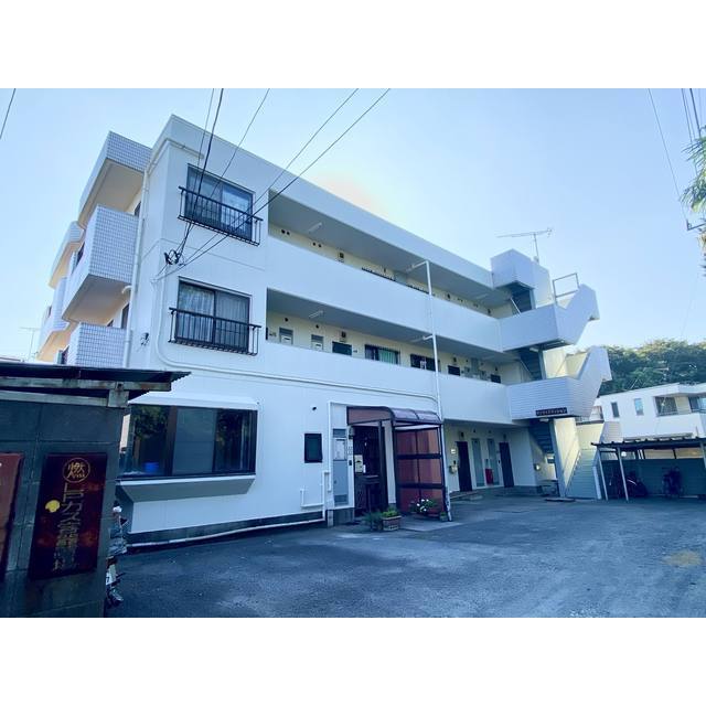 ��ʌ�����s�厚���s1544�̃}���V�����̌����O��