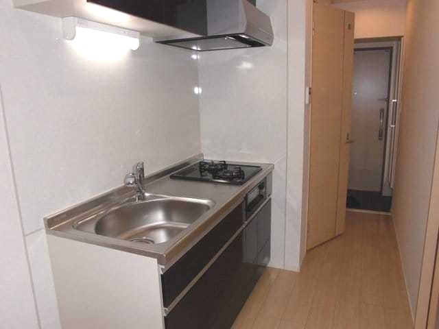 ��ʌ��������܎s�Y�a���ՂP���ڂ̃}���V�����̃L�b�`��