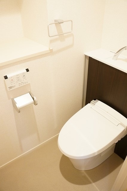 ��ʌ��������܎s�΋�����S���ڂ̃}���V�����̃g�C��