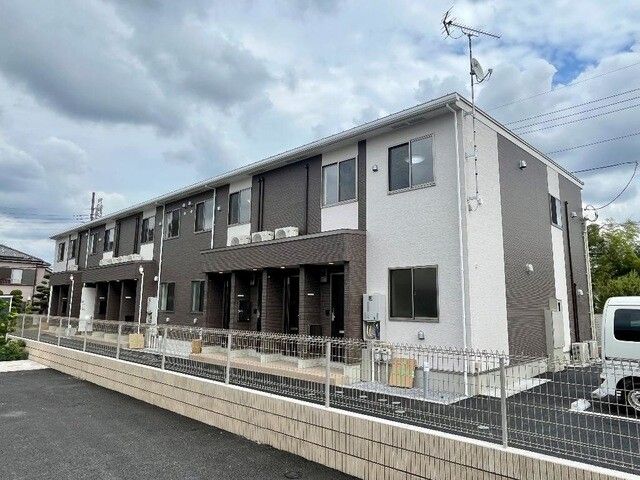 ��ʌ�����s�厚�Ԉ�1269-1�̃A�p�[�g�̌����O��