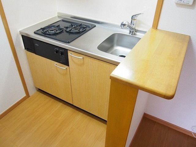 ��ʌ��������܎s������厚�쒆��̃}���V�����̃L�b�`��