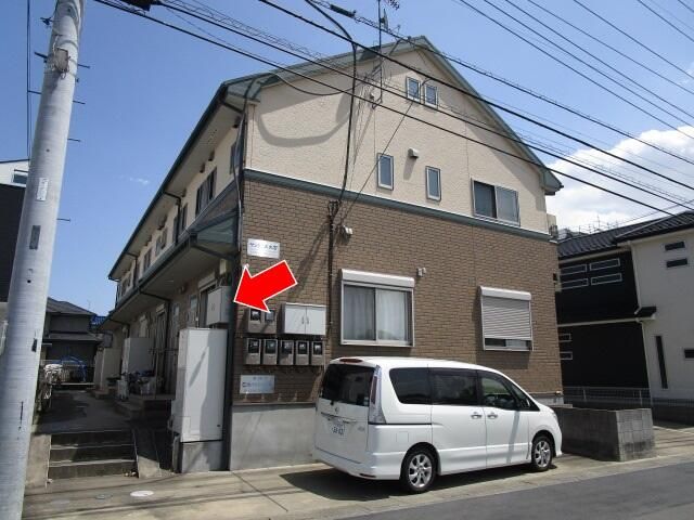 ��ʌ��������܎s��{��O���P���ڂ̃A�p�[�g�̃G���g�����X