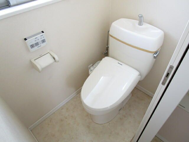 ��ʌ��������܎s��{��O���P���ڂ̃A�p�[�g�̃g�C��