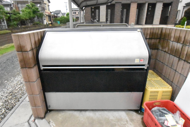 ��ʌ��z�J�s�听���Q���ڂ̃A�p�[�g�̂��̑�