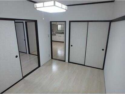 ��ʌ��������܎s��΋�{���Q���ڂ̃A�p�[�g�̂��̑������E�X�y�[�X