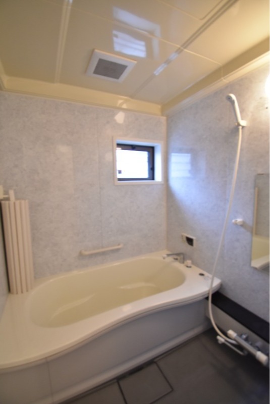 ��ʌ��������܎s����O���U���ڂ̃A�p�[�g�̃o�X