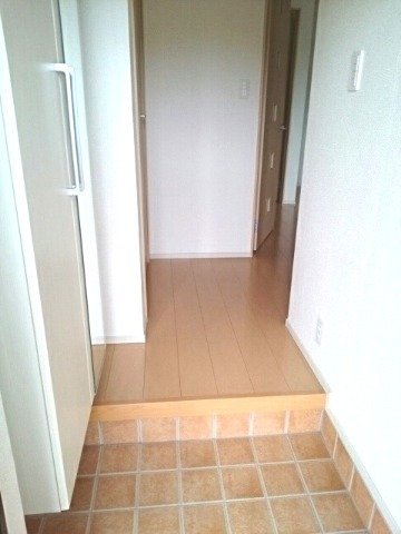 ��ʌ��������܎s�΋�厚���̃A�p�[�g�̌���