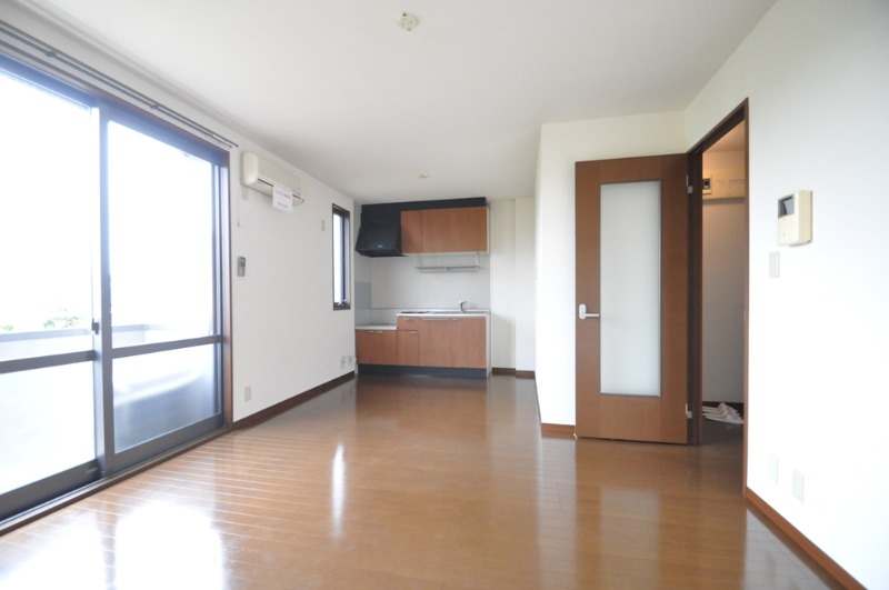 ��ʌ�����s�厚���s�̃A�p�[�g�̋��ԁE���r���O