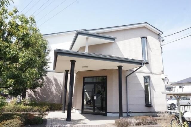 ��ʌ��z�J�s�����c���̃A�p�[�g�̃G���g�����X