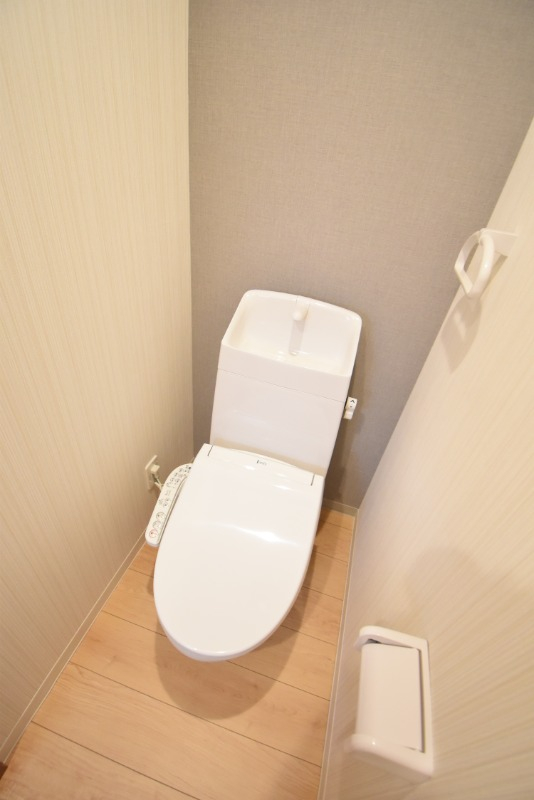 ��ʌ��������܎s�k�擌�听���Q���ڂ̃A�p�[�g�̃g�C��