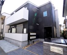 ��ʌ��������܎s�k����i���Q����443-2�̃A�p�[�g�̌����O��