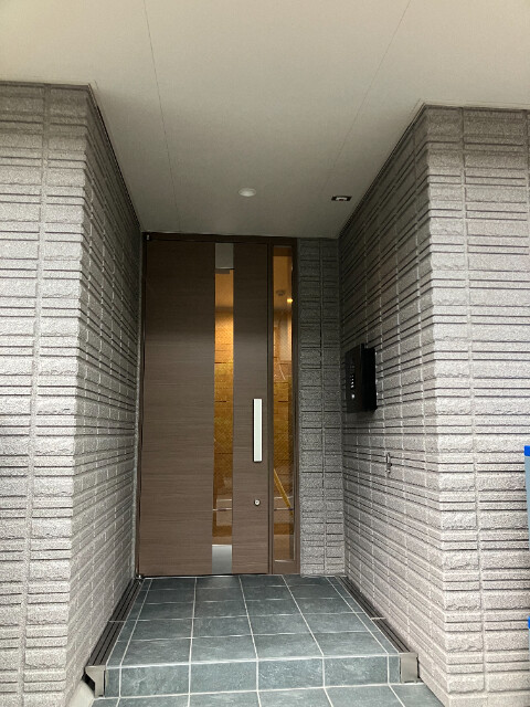 ��ʌ��������܎s��{��听���R���ڂ̃}���V�����̃G���g�����X