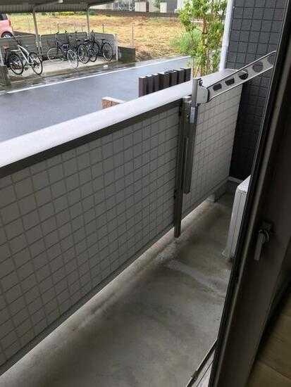 ��ʌ��������܎s�΋�����R���ڂ̃A�p�[�g�̃o���R�j�[