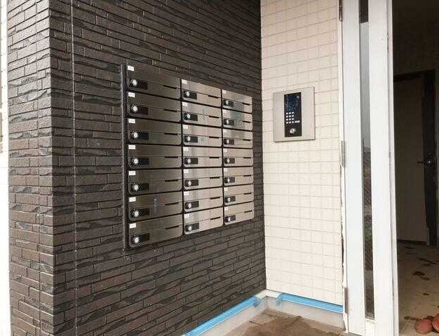 ��ʌ��������܎s�΋�����R���ڂ̃A�p�[�g�̃G���g�����X