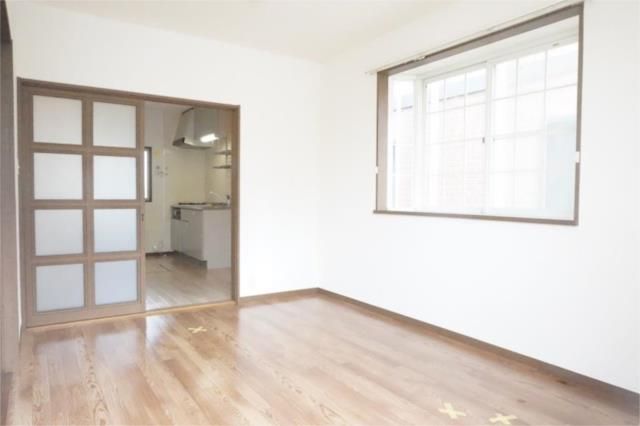 ��ʌ�����s�˒˂R���ڂ̃A�p�[�g�̂��̑������E�X�y�[�X