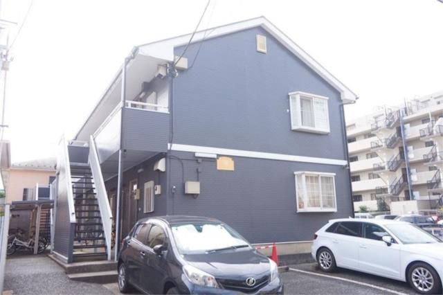 ��ʌ�����s�˒˂R���ڂ̃A�p�[�g�̌����O��