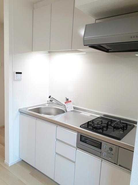 ��ʌ�����s�ܔԒ��̃A�p�[�g�̃L�b�`��