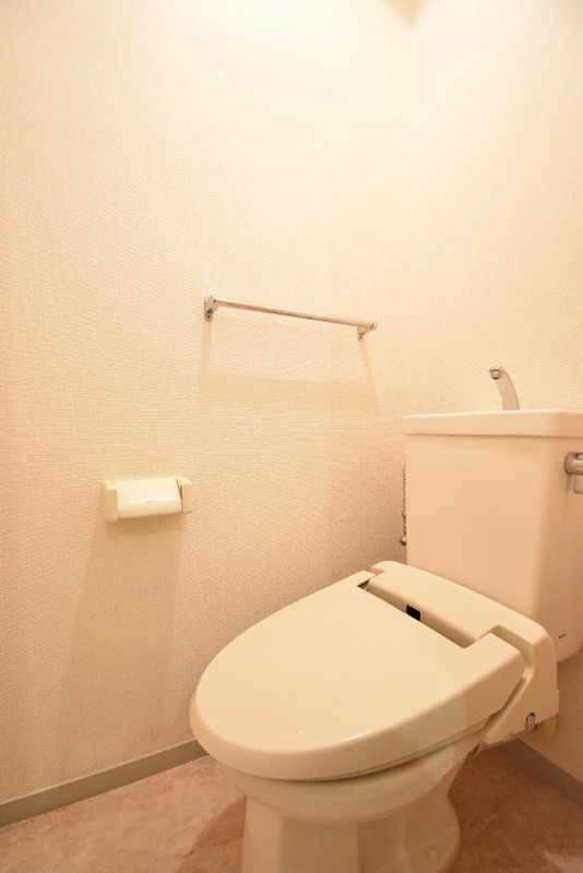 ��ʌ�����s�˒˂P���ڂ̃A�p�[�g�̃g�C��