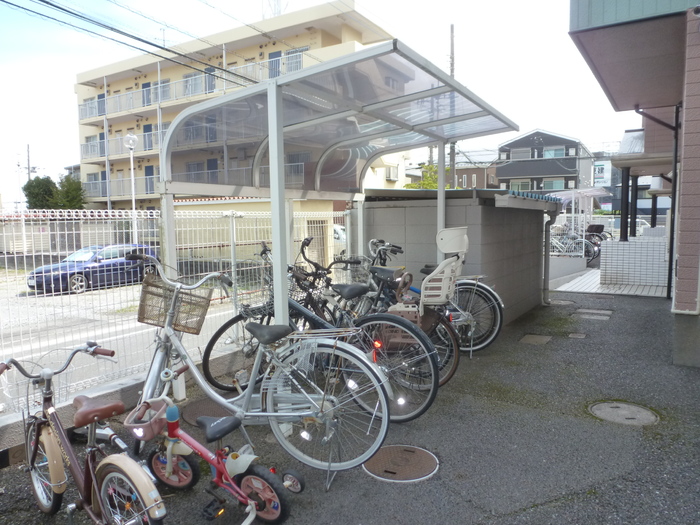 ��ʌ�����s�˒˂P���ڂ̃A�p�[�g�̂��̑�