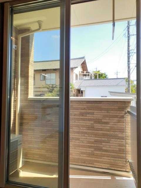 ��ʌ�����s�ܔԒ��̃A�p�[�g�̃o���R�j�[