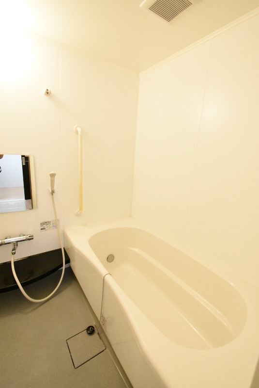 ��ʌ��������܎s�����擇���̃A�p�[�g�̃o�X