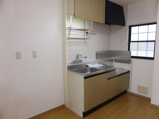 ��ʌ��������܎s��΋擌���Q���ڂ̃A�p�[�g�̃L�b�`��