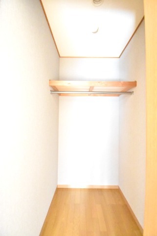 ��ʌ�����s������Q���ڂ̃}���V�����̎��[