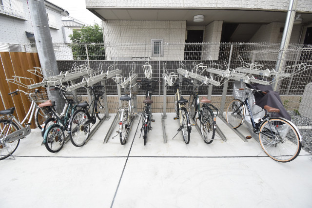 ��ʌ��������܎s��{��听���P���ڂ̃A�p�[�g�̂��̑�