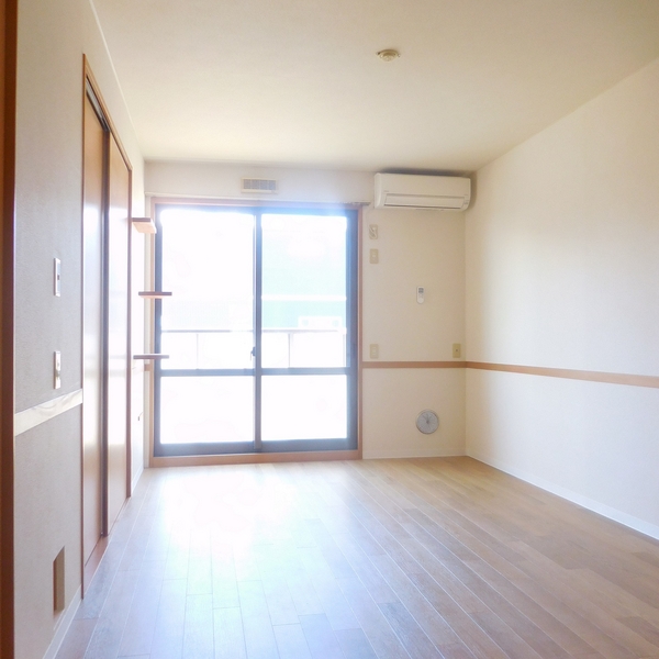 ��ʌ��������܎s��΋���q�T���ڂ̃A�p�[�g�̂��̑�