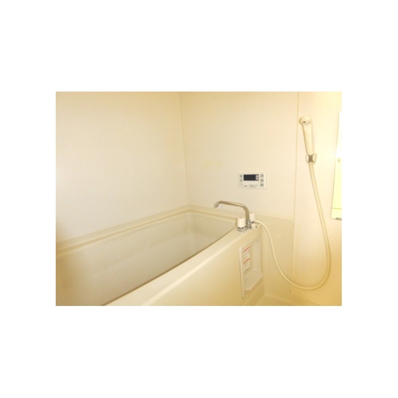 ��ʌ��@�c�s�@�c�P���ڂ̃}���V�����̃o�X