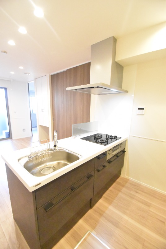 ��ʌ��������܎s��{��㏬���̃}���V�����̃L�b�`��