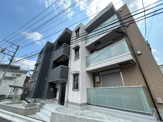 ��ʌ��������܎s�Y�a���؍�S����9-26�̃A�p�[�g�̌����O��