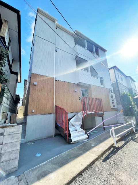 ��ʌ��������܎s�k��~�͒��̃A�p�[�g�̌����O��