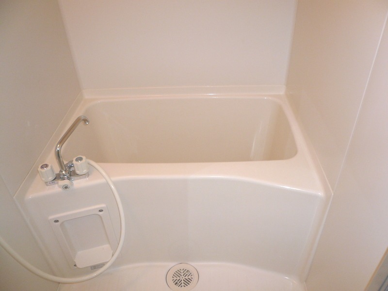 ��ʌ��������܎s�Y�a�挳���Q���ڂ̃}���V�����̃o�X