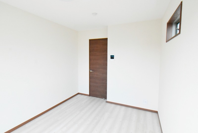 ��ʌ��������܎s�k��~�͒��̃A�p�[�g�̂��̑������E�X�y�[�X