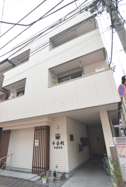 ��ʌ�����s���؂R����5-22�̃}���V�����̌����O��