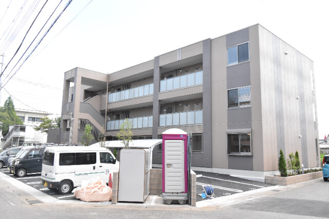 ��ʌ�����s�����Q���ڂ̃}���V�����̌����O��