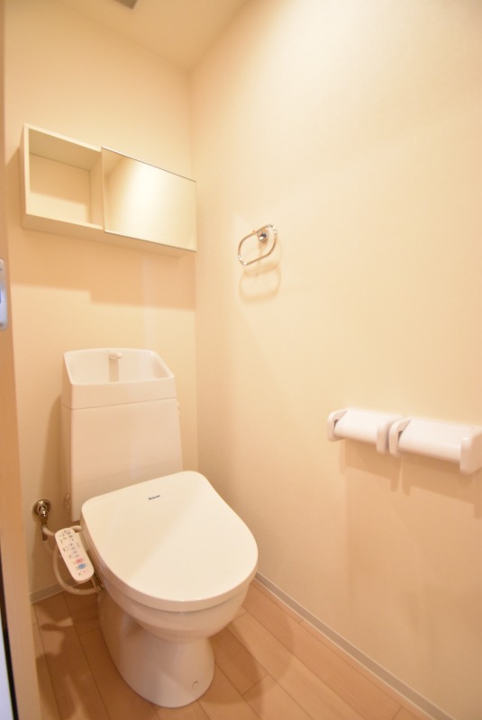 ��ʌ�����s�����Q���ڂ̃}���V�����̃g�C��