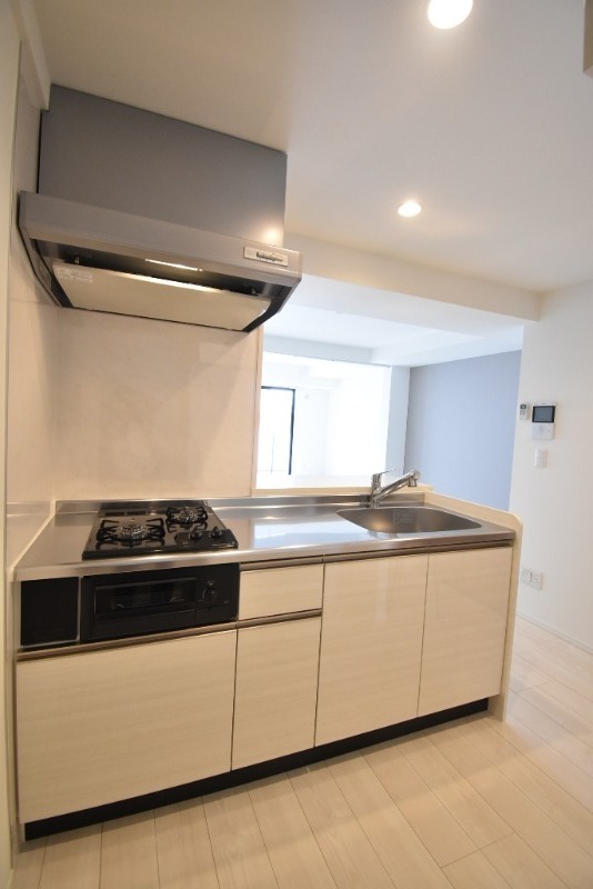 ��ʌ��������܎s�Y�a���ՂV���ڂ̃}���V�����̃L�b�`��