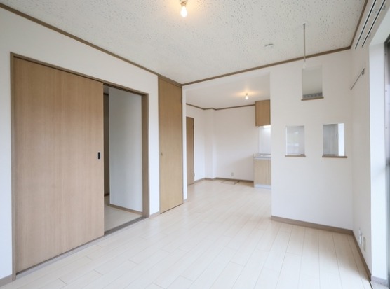 ��ʌ��������܎s��{��㏬���̃}���V�����̋��ԁE���r���O