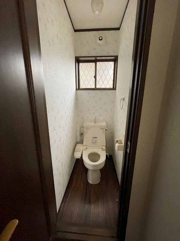 ��ʌ��������܎s��΋�약��P���ڂ̈�ˌ��Ẵg�C��