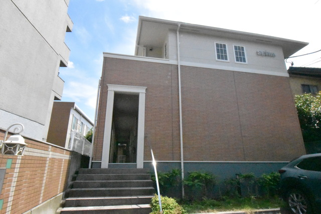 ��ʌ��������܎s�k��������Q����164-1�̃A�p�[�g�̌����O��