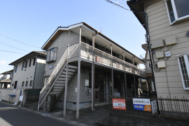 ��ʌ��������܎s�����擌��{�U���ڂ̃A�p�[�g�̌����O��