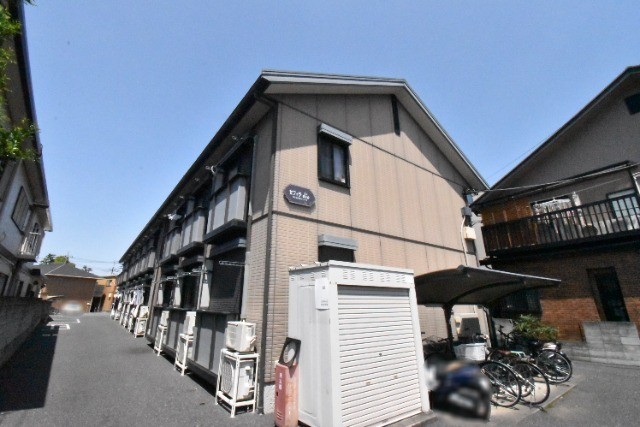 ��ʌ�����s�����J�{���R����2-9�̃A�p�[�g�̌����O��