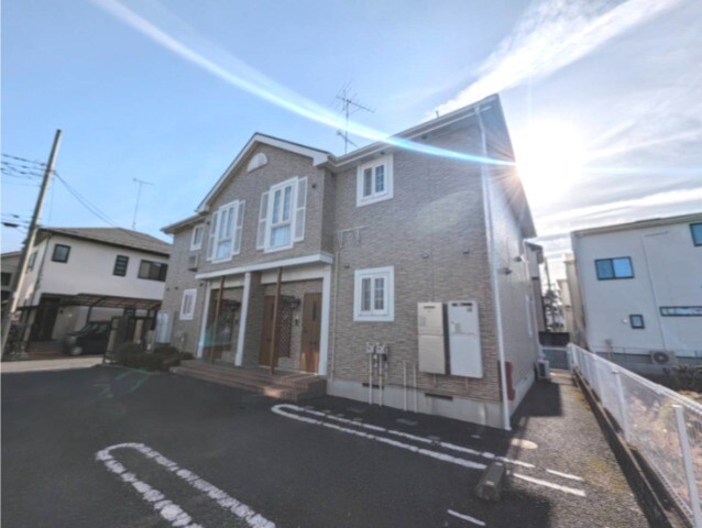 ��ʌ������s�����̃A�p�[�g�̌����O��