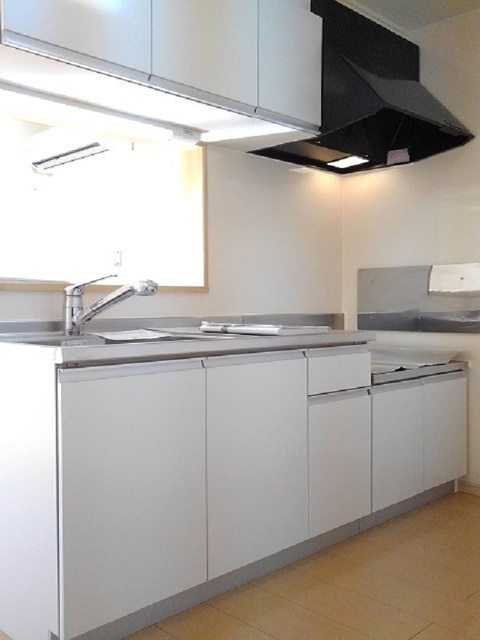 ��ʌ��������܎s��΋�{���Q���ڂ̃A�p�[�g�̃L�b�`��