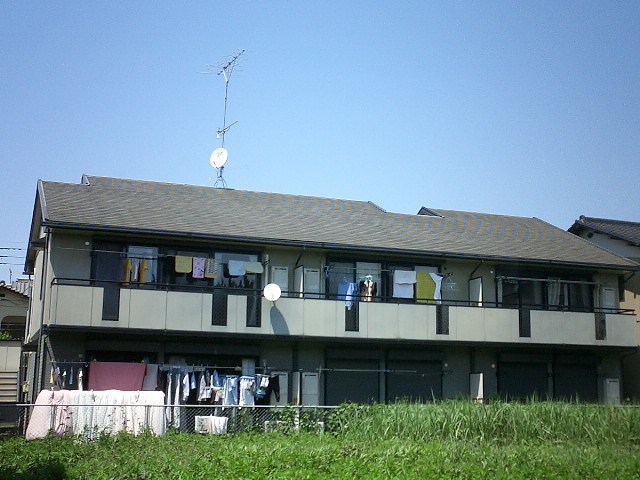 ��ʌ��������܎s�k����i���Q����946-2�̃A�p�[�g�̌����O��