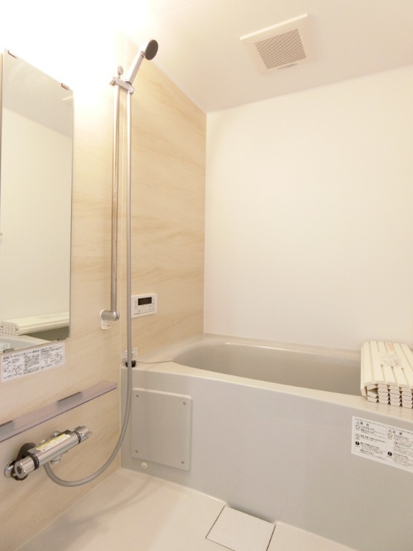 ��ʌ��k�����S�ɓޒ������P���ڂ̃}���V�����̃o�X