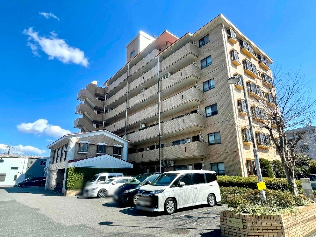 ��ʌ��������܎s��{��O���P����1398-10�̃}���V�����̌����O��