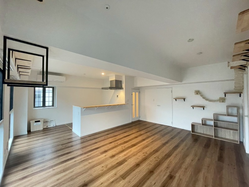 ��ʌ��������܎s��{��O���P���ڂ̃}���V�����̋����E���r���O